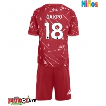 Camiseta Liverpool Cody Gakpo #18 Primera Equipación para niños 2026-27 manga corta (+ pantalones cortos)